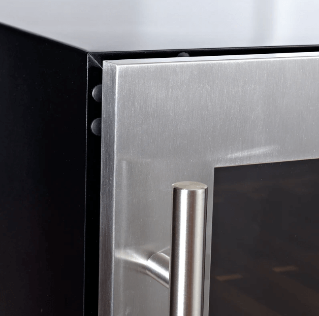 Kings Bottle 47-Inch Height Single Zone Wine Cooler with Low-E Glass Door image of door handle