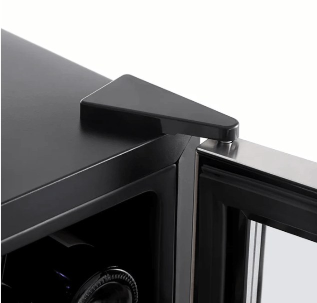 Empava Single Zone Wine Cooler 55 inch Tall Wine Fridge EMPV-WC05S with image of door hinge