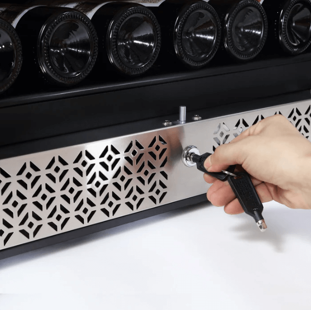 Empava Dual Zone Wine Cooler 24 inch Wide Wine & Beverage Cooler EMPV-WC04D with image of security lock