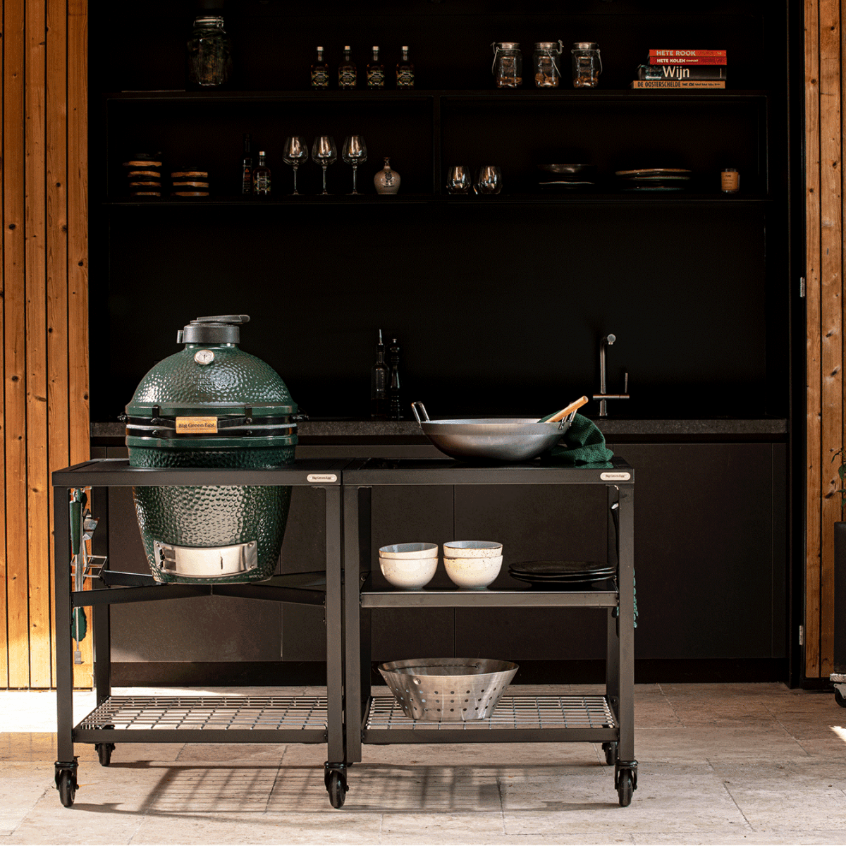 Big Green Egg Medium Ceramic Charcoal Grill - Ezonesglobal - Buy at Wine Coolers Online