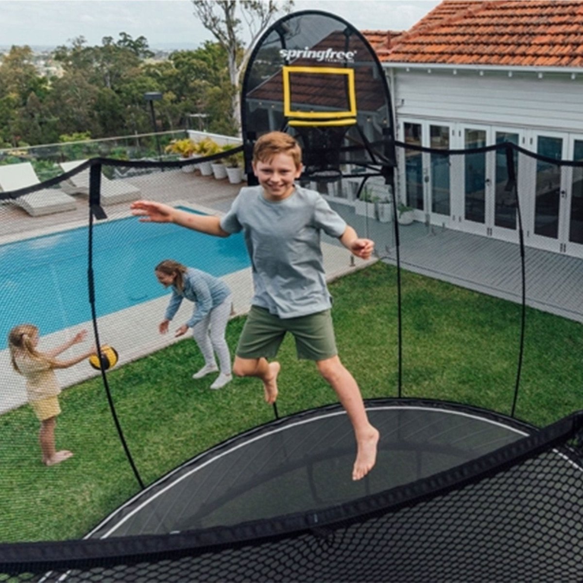 Springfree Trampoline Large Oval 8 ft x 13 ft - Ezonesglobal - Buy at Wine Coolers Online