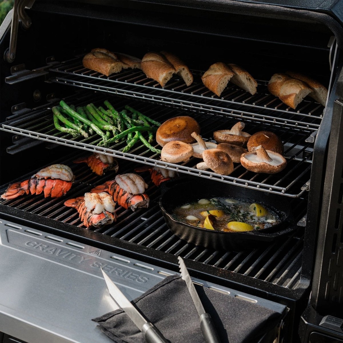 Masterbuilt Gravity Series XT Digital Charcoal Grill and Smoker - Ezonesglobal - Buy at Wine Coolers Online