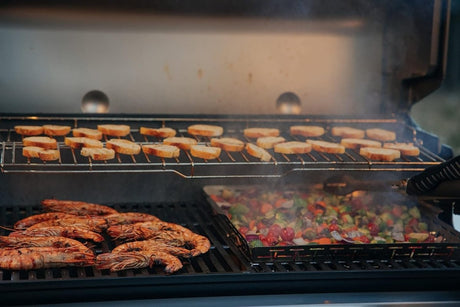 Weber Genesis S - 335 Gas Grill - Ezonesglobal - Buy at Wine Coolers Online