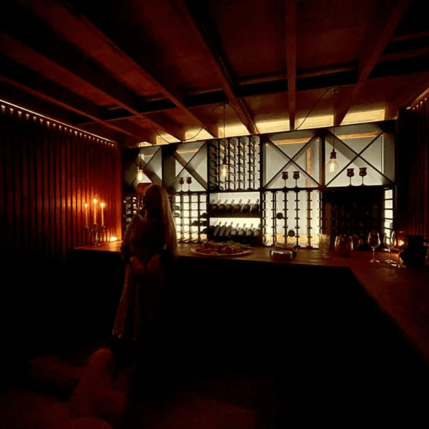 7 Bottle Display Wine Cube WCD07B18T - Kings Bottle - Buy at Wine Coolers Online